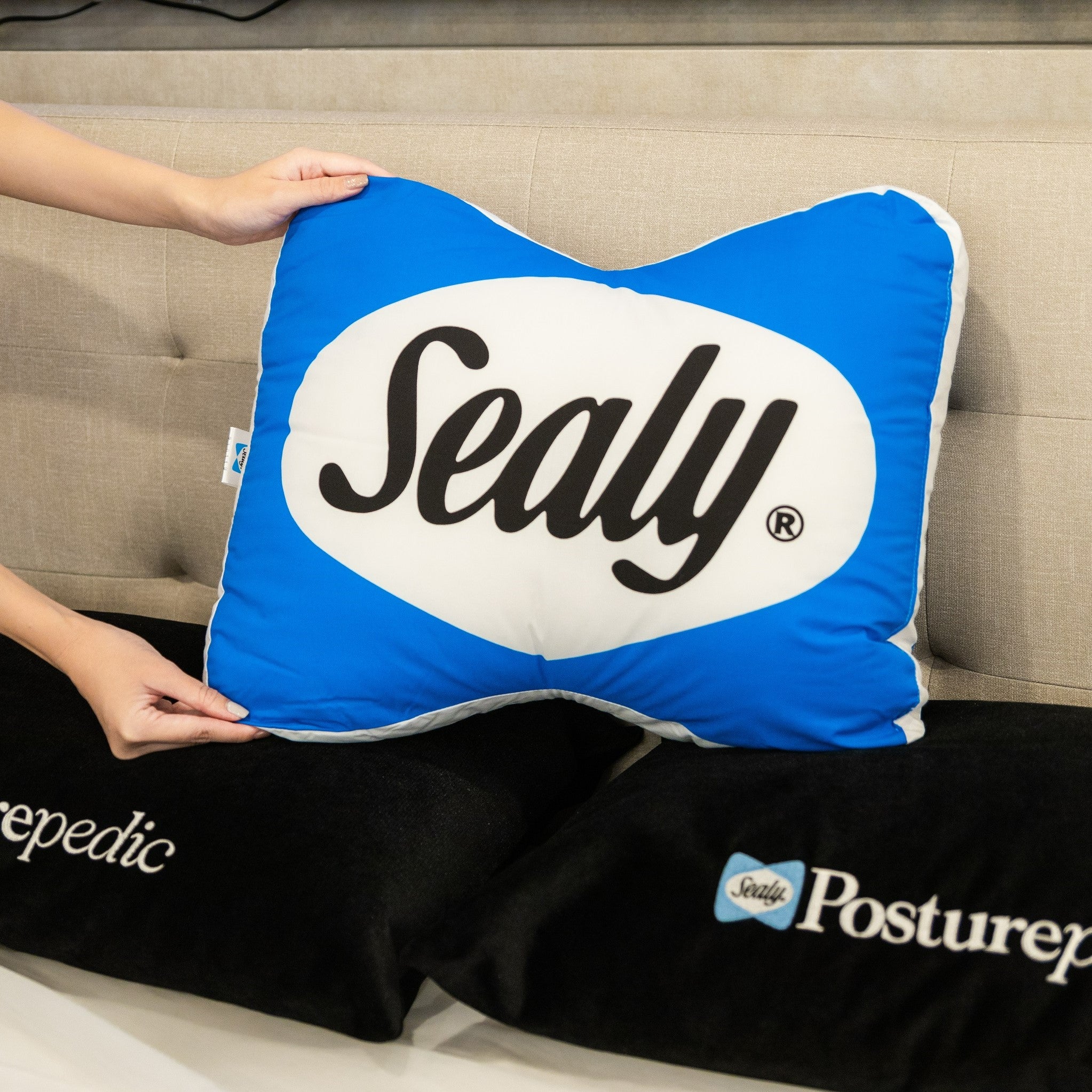 Sealy posturepedic online pillows